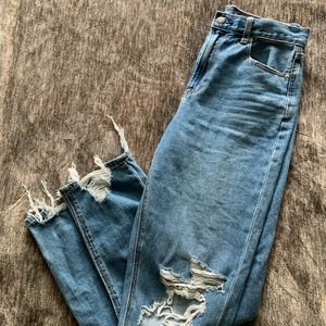 American Eagle Mom Jeans